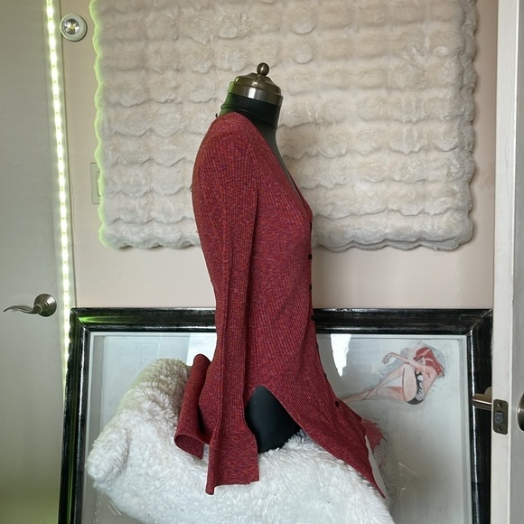 Theory viscose cardigan, sweater this could be used as a sexy dress top - Picture 5 of 10